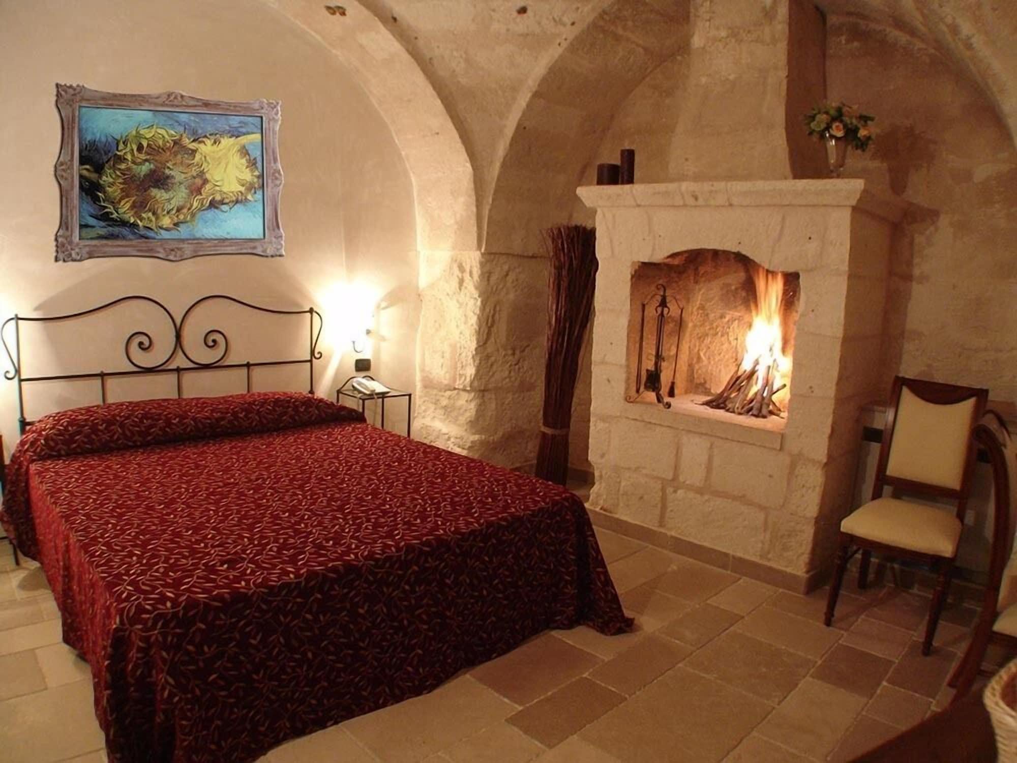 Hotel Masseria Fortificata Donnaloia Monopoli Dış mekan fotoğraf