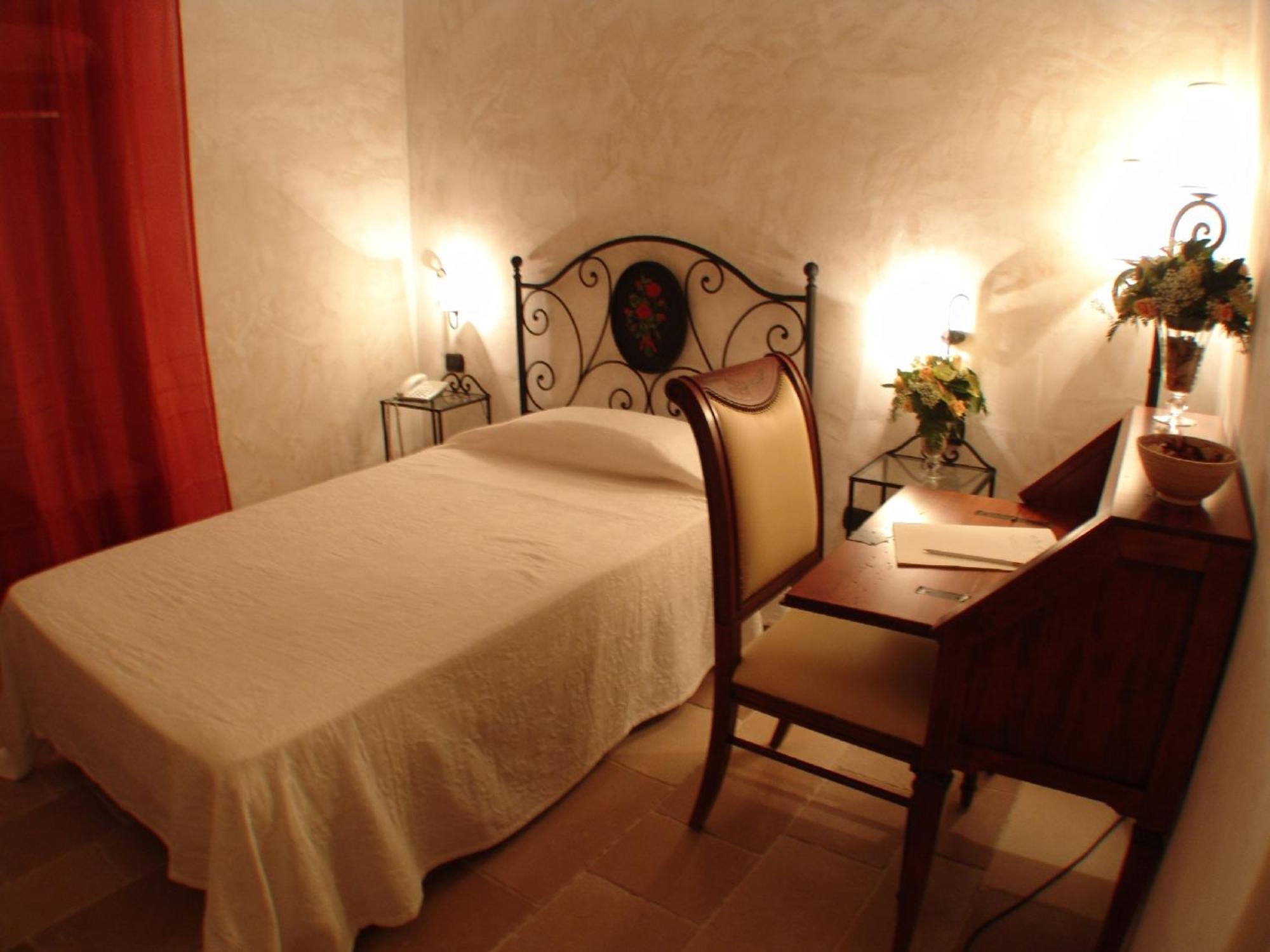 Hotel Masseria Fortificata Donnaloia Monopoli Dış mekan fotoğraf
